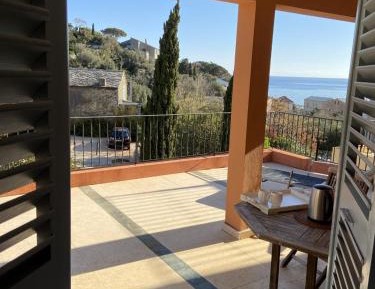 Apartment with Sea View