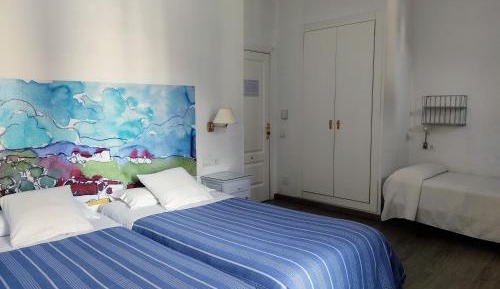 Triple Room with Balcony