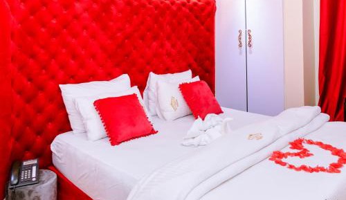 Queen Suite