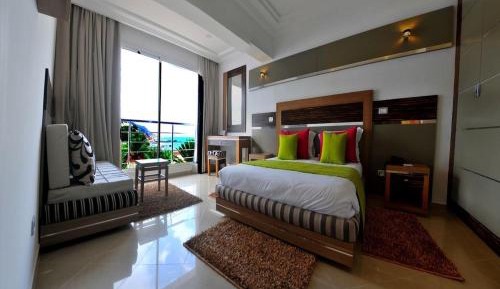 Deluxe Suite