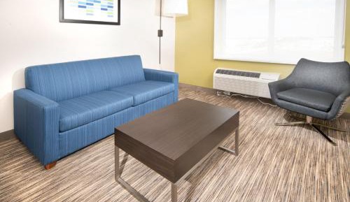 King Suite with Sofa Bed