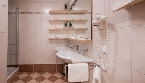 Apartment - Split Level