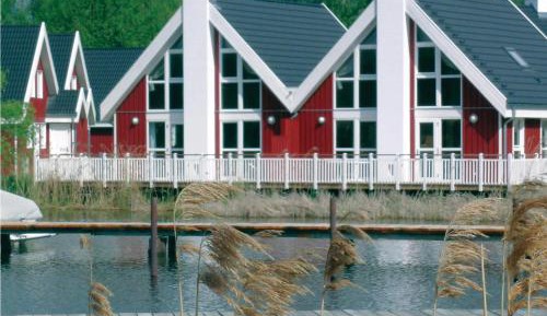 Three-Bedroom Holiday Home 