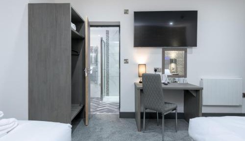Superior Triple Room