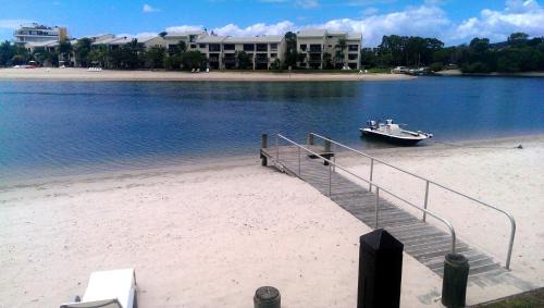 Three-Bedroom Apartment - Water Front