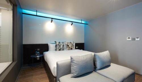 Deluxe Double Room with Bath