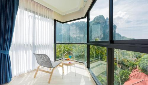 King Room with Mountain View