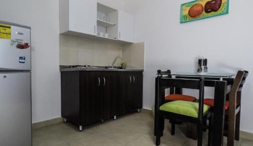 One-Bedroom Apartment (3 Adults)