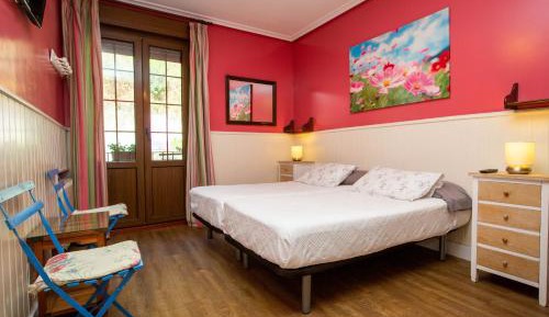 Double or Twin Room with Private Bathroom