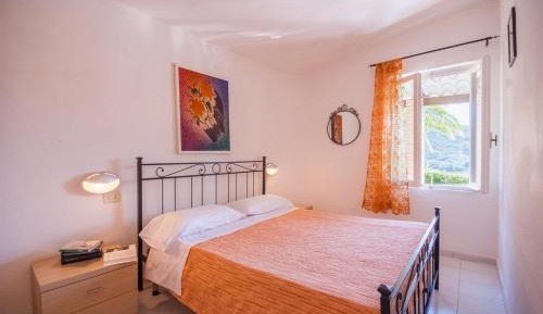 One-Bedroom Apartment (4 Adults)