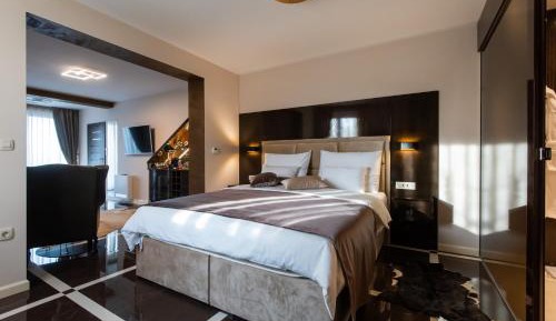 Deluxe Double Room with Sea View