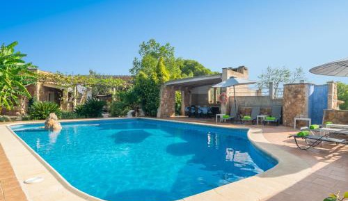 Five-Bedroom Villa
