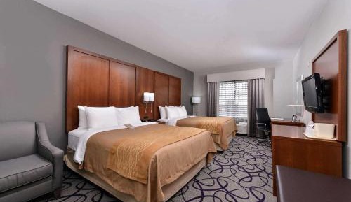 Queen Room with Two Queen Beds - Non-Smoking