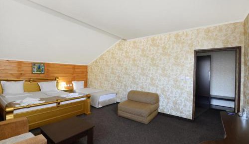 Triple Room with Balcony