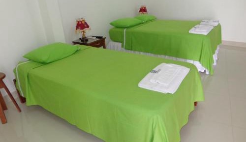 Twin Room with Air-Conditioning