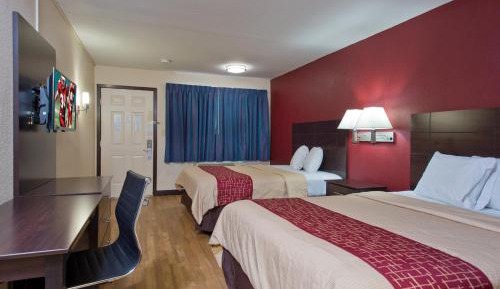 Standard Room with Two Queen Beds Disability Access Non-Smoking