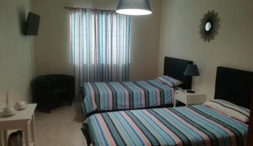 Standard Twin Room with Shared Bathroom