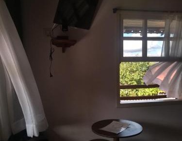 Deluxe Queen Suite