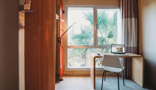 Superior Sweet Room