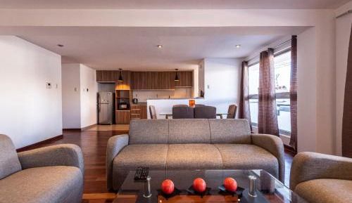 Deluxe Apartment