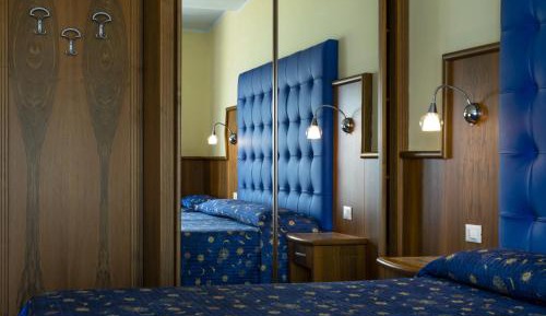 Large Single Room