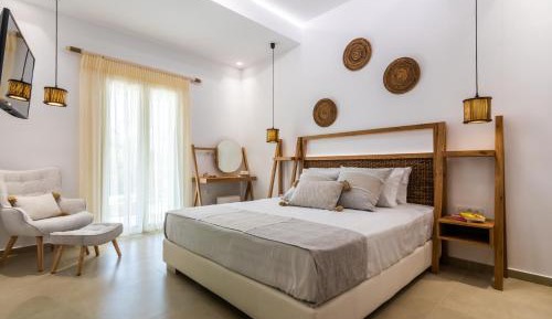 Junior Suite with Private Pool