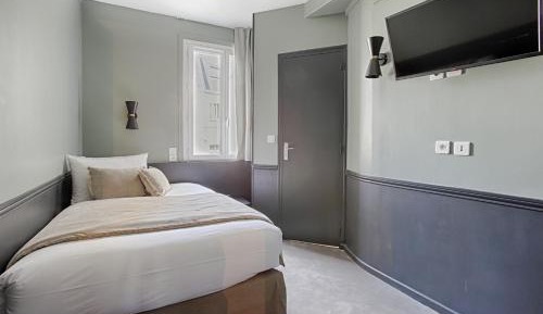 Single Room-courtyard view