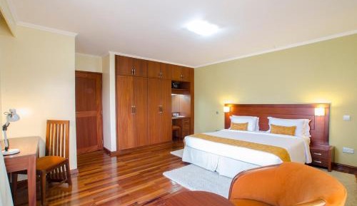 One-Bedroom Suite