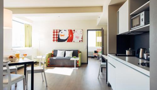 Studio Apartment