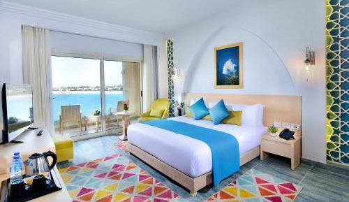 Deluxe Double Room with Lagoon View