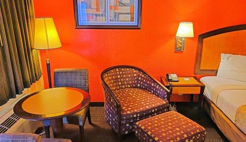 King Room - Non-Smoking