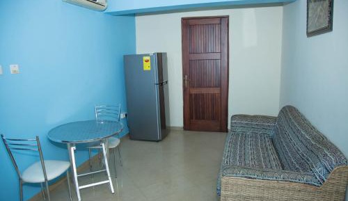 Deluxe Double Room (2 Adults + 1 Child)