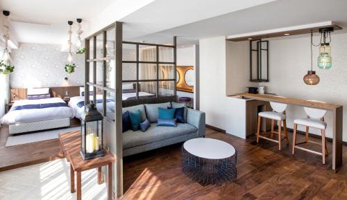 Triple Room - Female Only