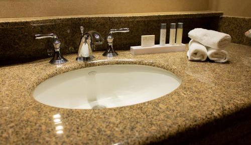 Queen Suite