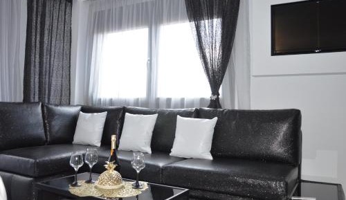 Deluxe Suite with Sea View Salomi