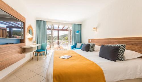 Double Room with Terrace or Balcony - Sea View 