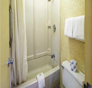 Double Queen Room