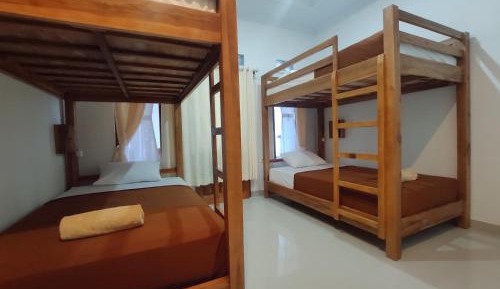 Bed in 4-Bed Mixed Dormitory Room