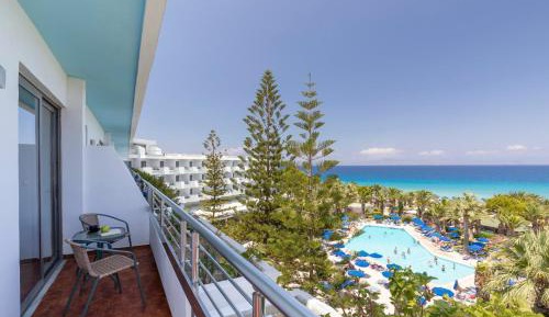 Family Suite with Sea View