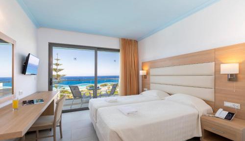 Superior Twin Room with Sea View