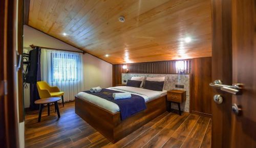 Superior Suite with River View