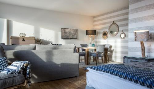 Deluxe Double Room with Bath