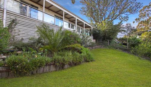 Three-Bedroom Holiday Home - Herons rise