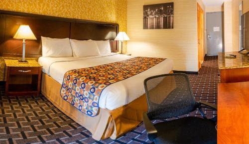 Deluxe King Room