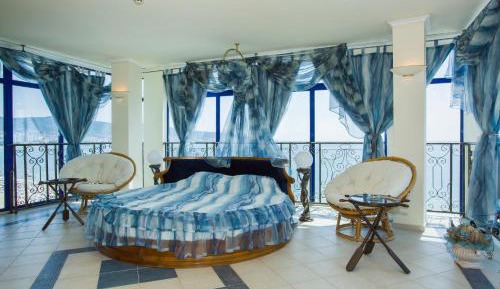 Maisonette with Sea View (2 Adults)