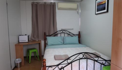 Queen Room