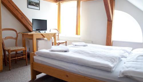 Double or Twin Room with Bathroom