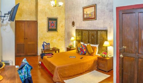 Single Room with Private Bathroom