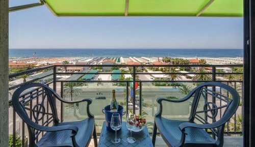 Double Room with Balcony and Sea View