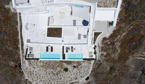 Mare Villa with Private Infinity Pool